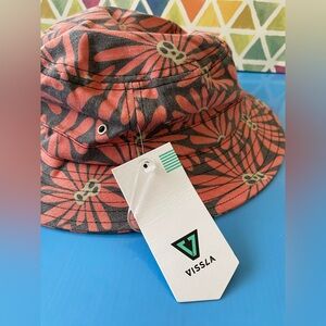 BRAND NEW w/tag! VISSLA bucket Hat